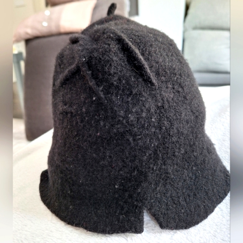 LISA SHAUB COUTURE | Vintage Black Wool Hat